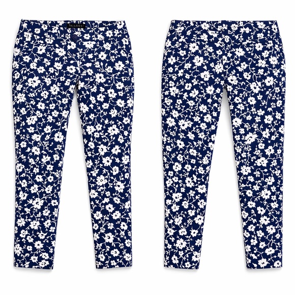 Talbots Cotton Blend Chatham Navy Floral Ankle Pants -8P- GUC - Picture 2 of 5